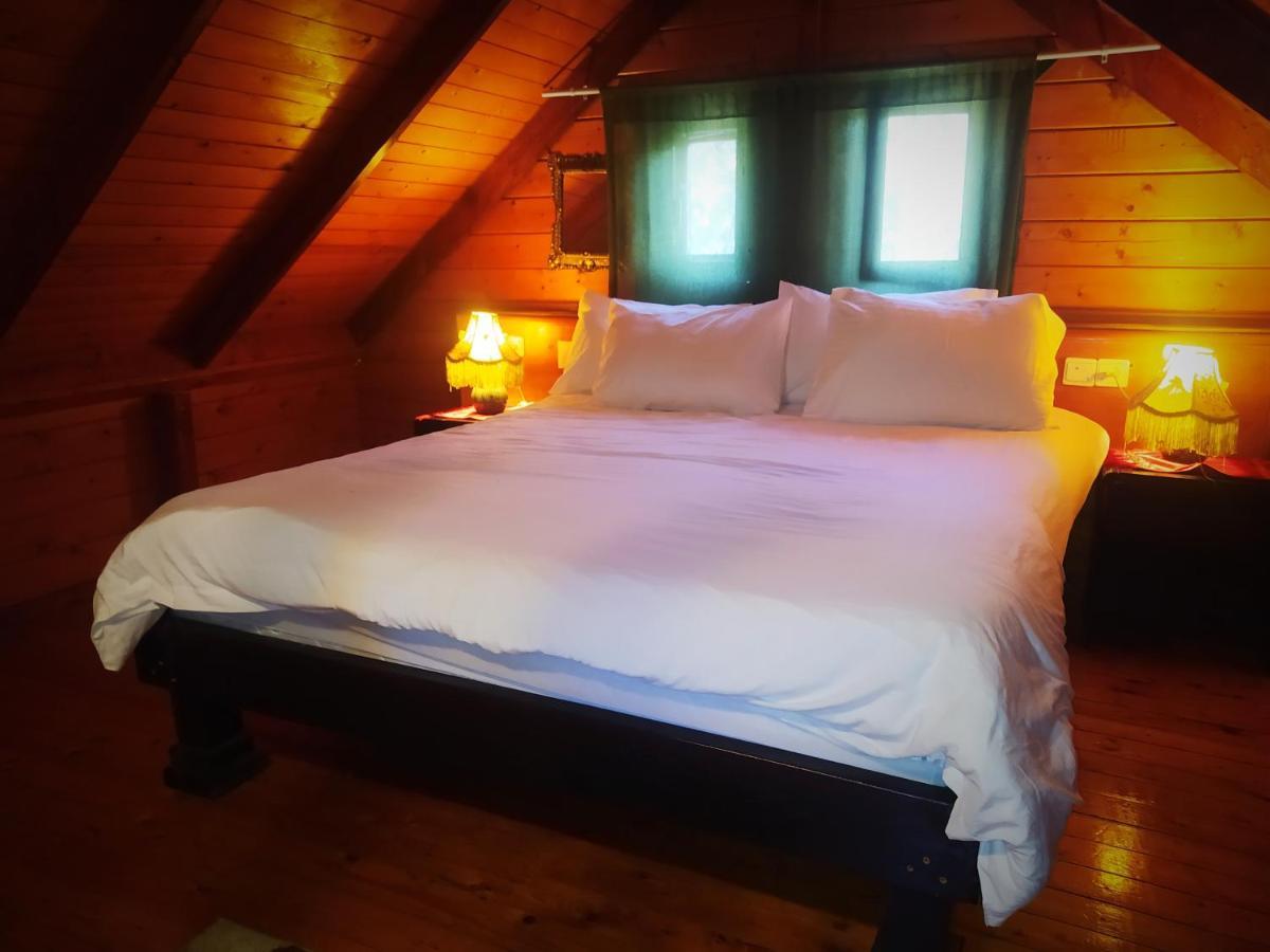 Family Cabin Menaẖemya Zewnętrze zdjęcie